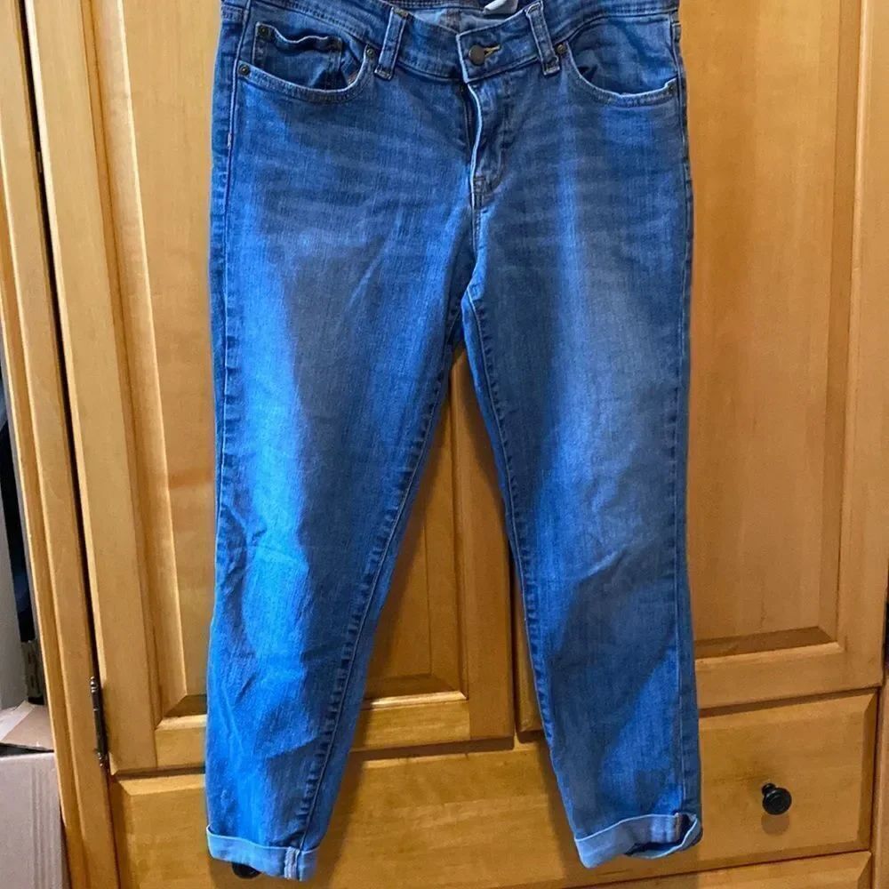 Gap capri jeans size 30 waist